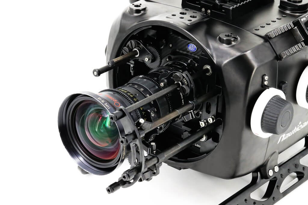 ARRI Alexa Camera Control Cable (Right Angle) — SmallHD